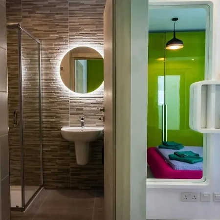 Modern Comfort In Location P2