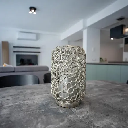 Apartment Modern Comfort In Location P2 *