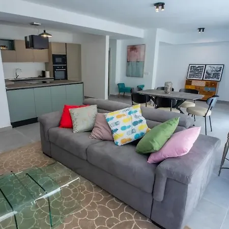 Modern Comfort In Location P2 * Sliema